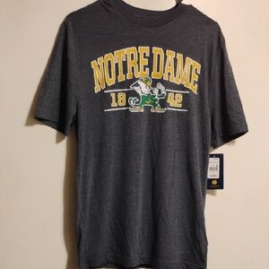 🍀 Notre Dame University Tee Shirt – Size Small NWT